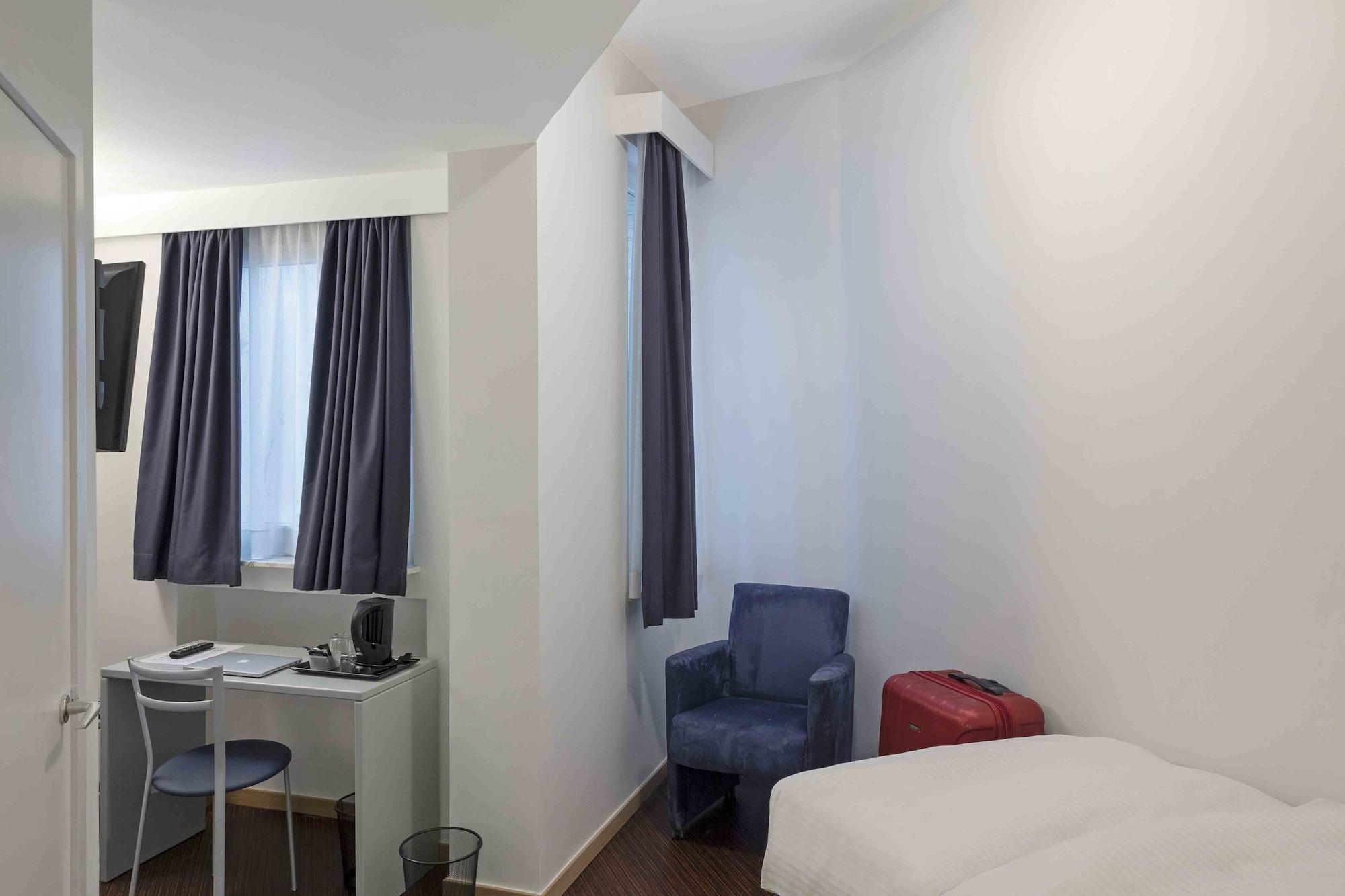 Hotel Argus By Happyculture Saint-Gilles Kültér fotó